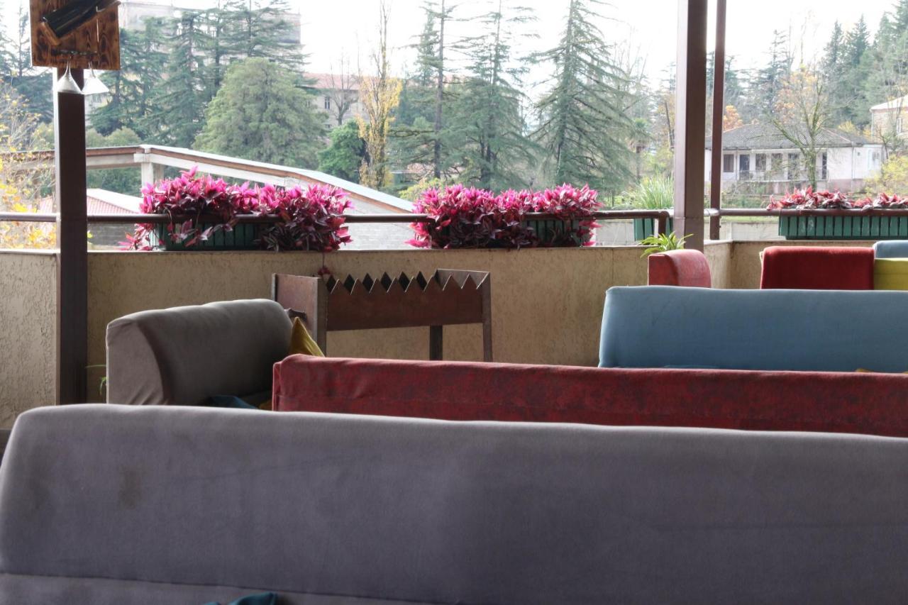 Tskaltubo Hotel Terrace Екстериор снимка
