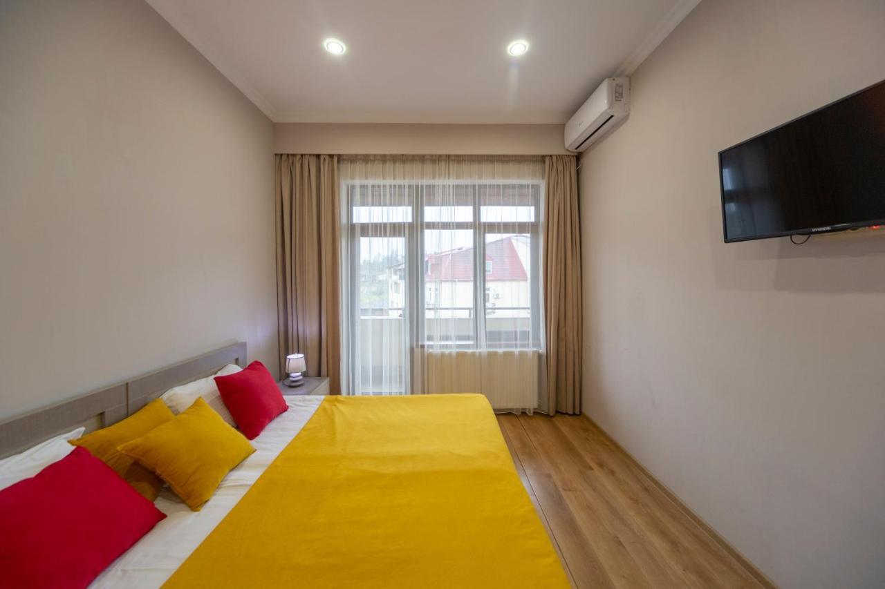 Tskaltubo Hotel Terrace Екстериор снимка