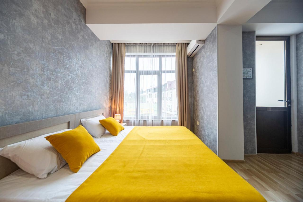 Tskaltubo Hotel Terrace Екстериор снимка