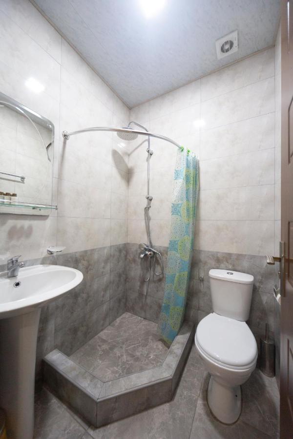 Tskaltubo Hotel Terrace Екстериор снимка